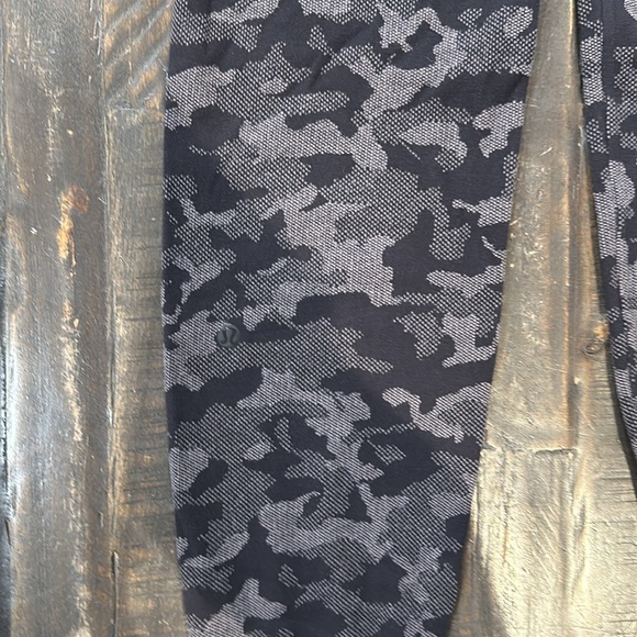 Lululemon Ready To Rulu Jogger Black Lunar Rock Heritage Camo Jacquard Size 6 - Picture 6 of 8